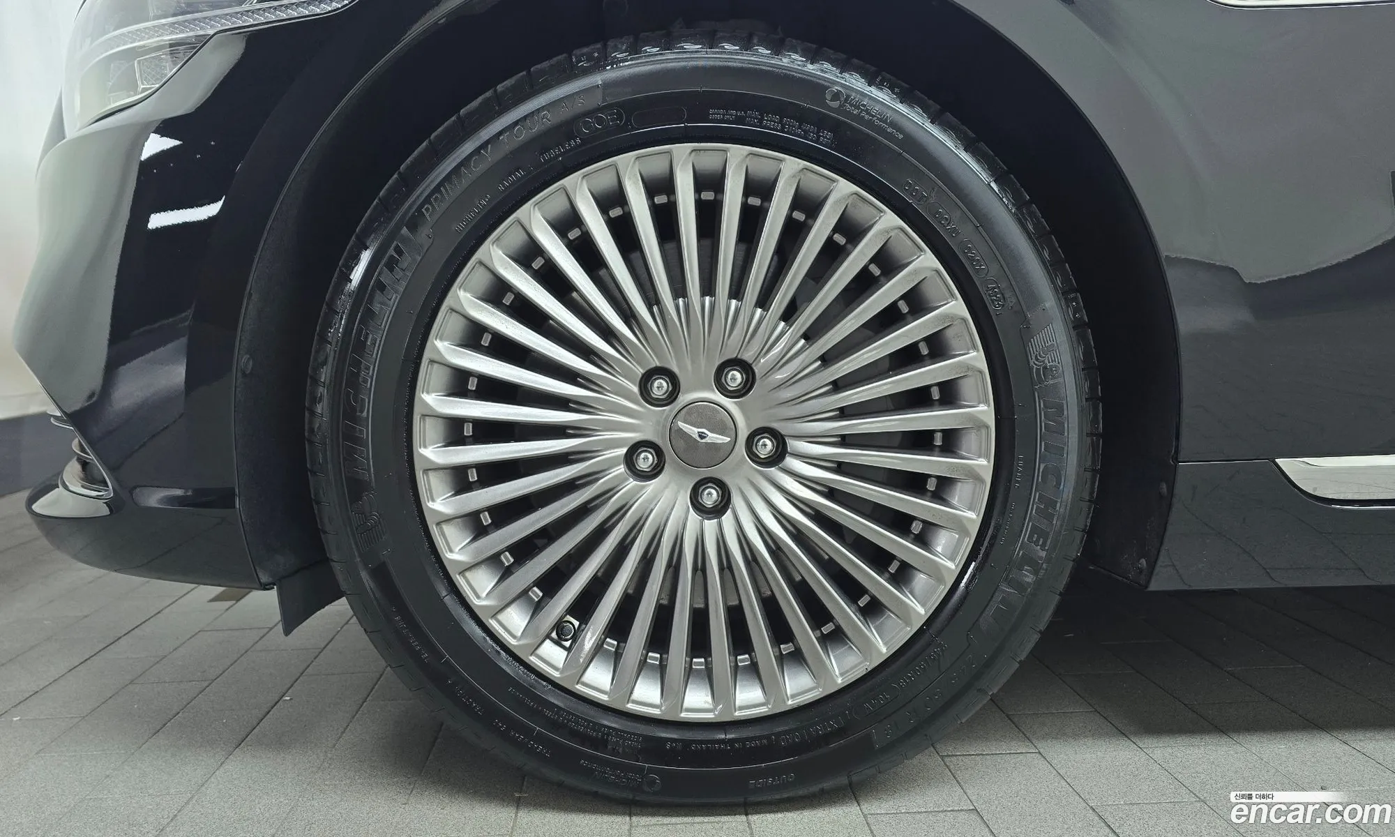 Genesis G90 2021 — 27
