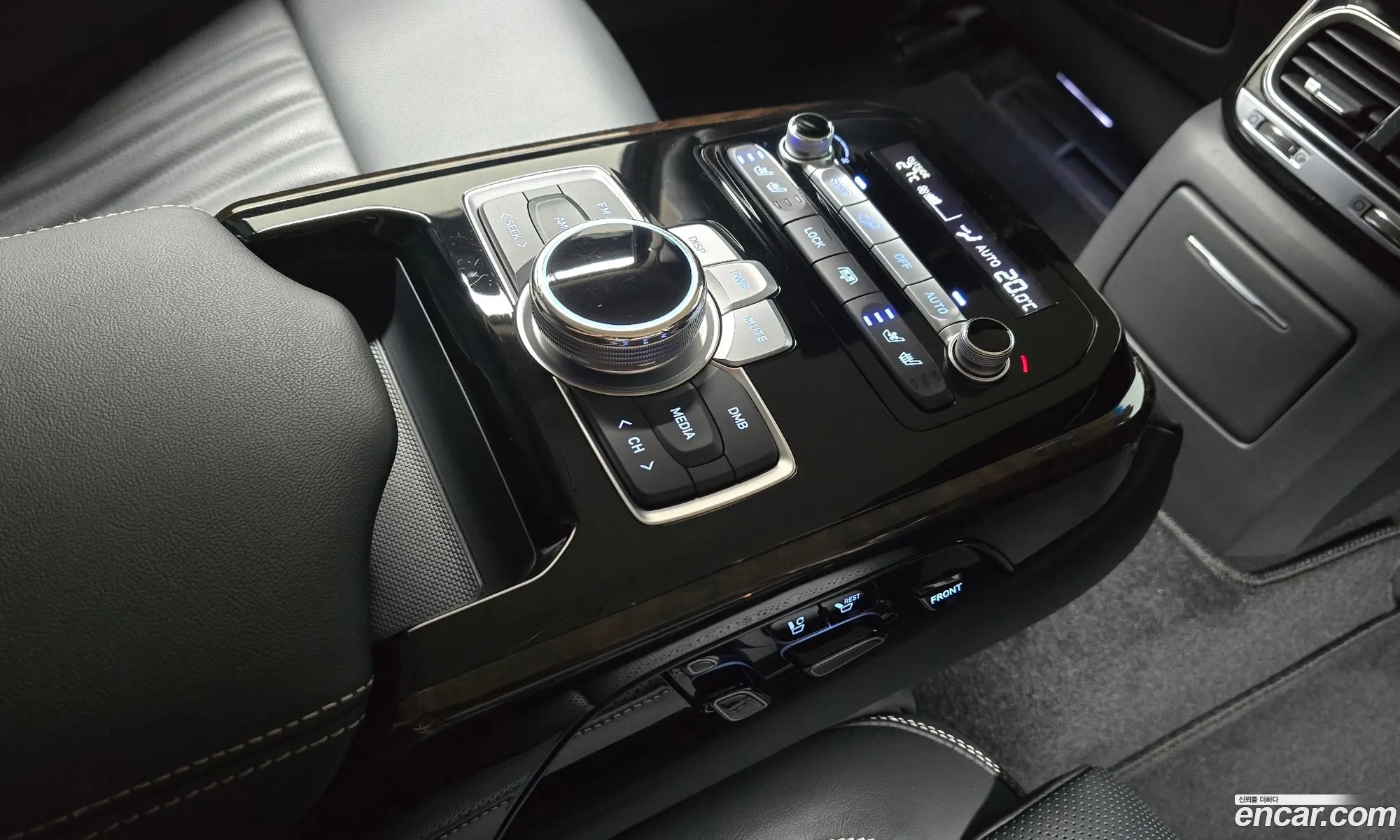 Genesis G90 2021 — 3