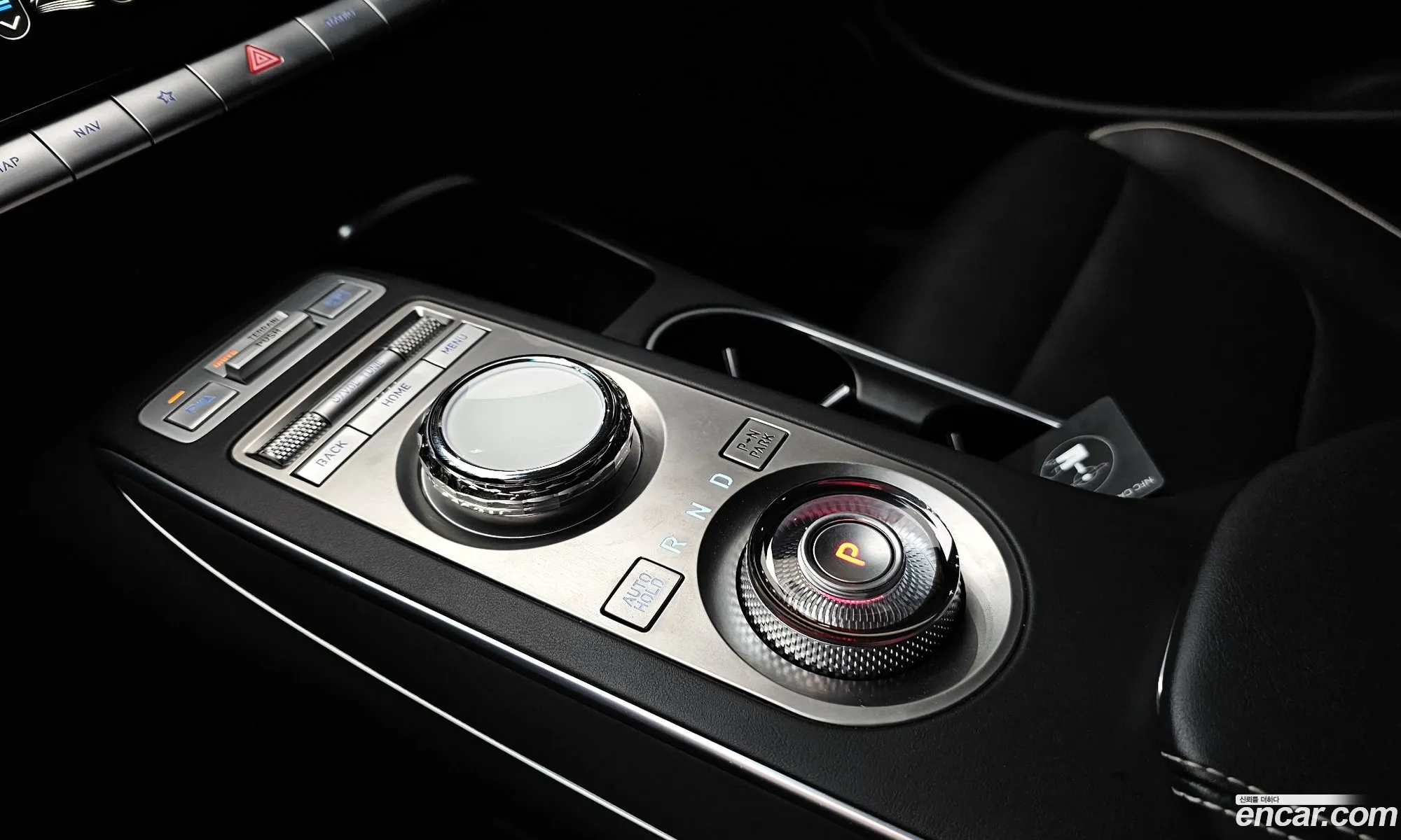 Genesis Electrified GV70 2022 — 4
