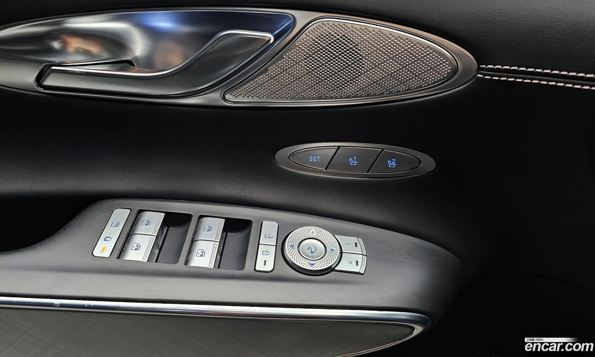 Genesis Electrified GV70 2022 — 19