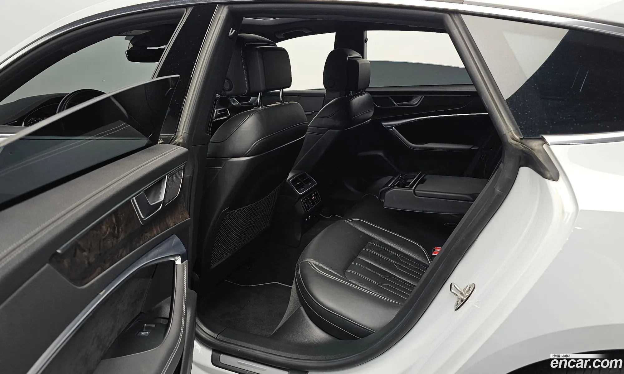 Audi A7 2020 — 8