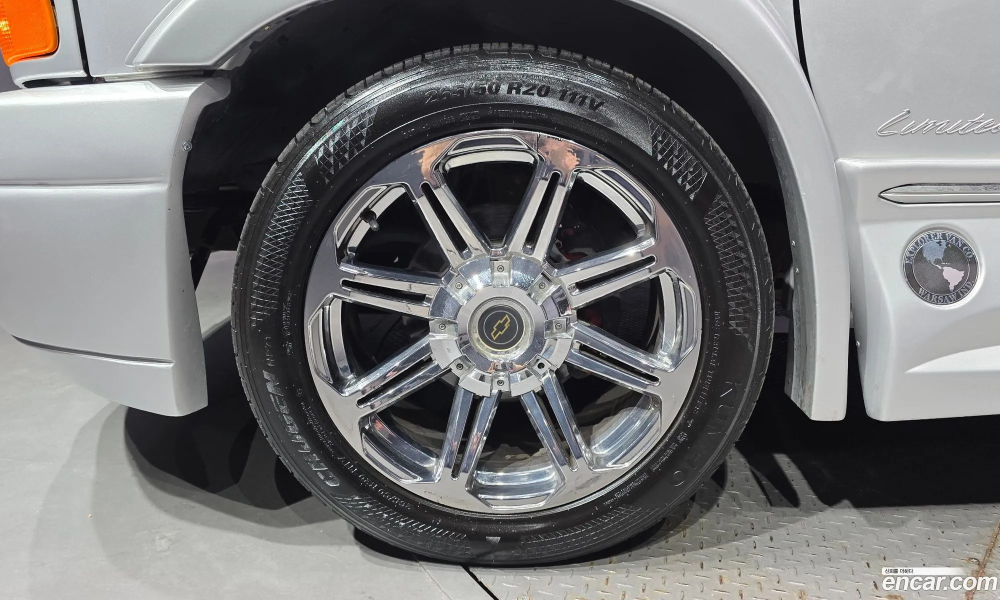 Chevrolet Express Van 2015 1GCWGFCGXF1217799 — 9