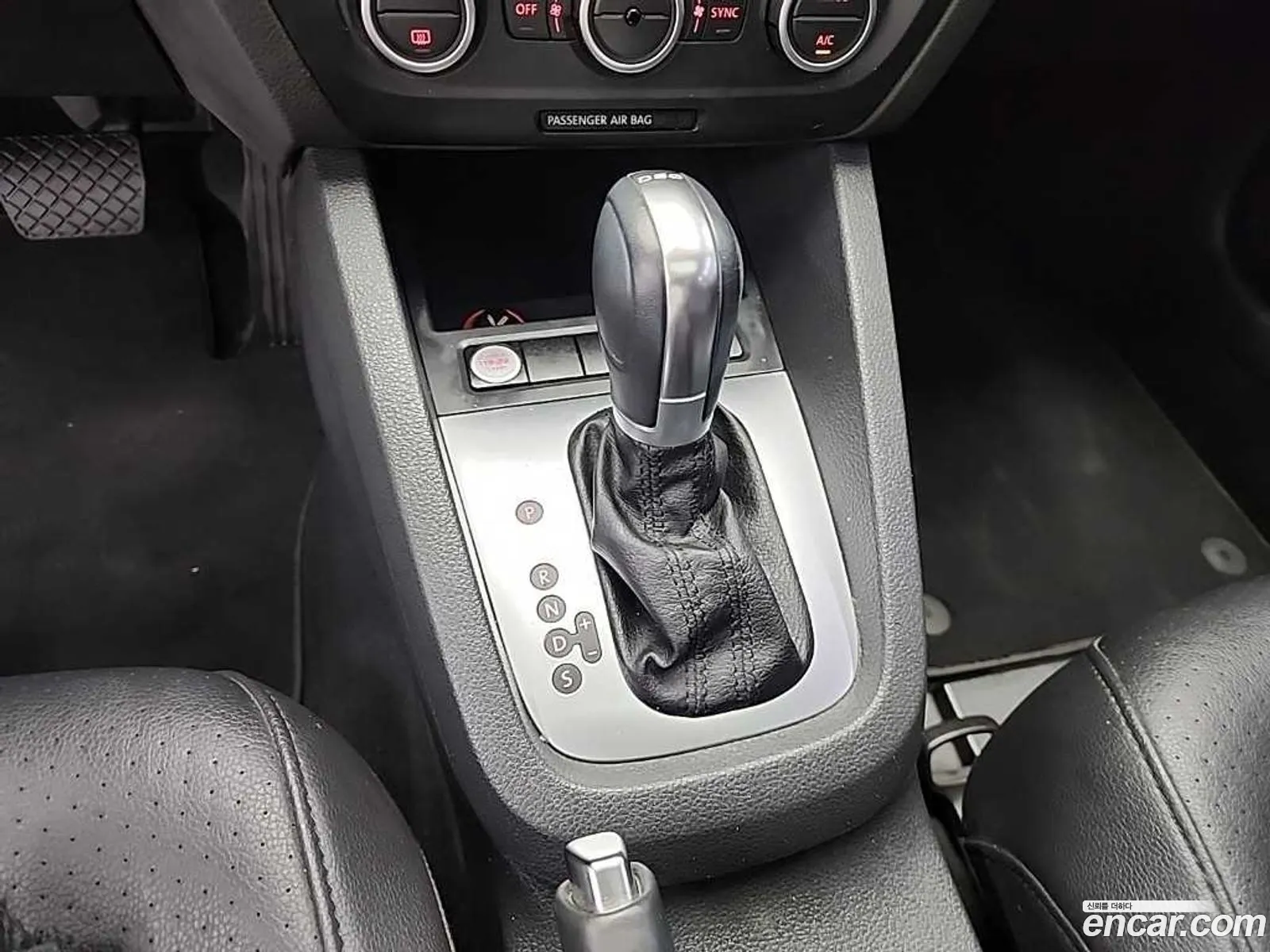 Volkswagen Jetta 2014 — 17