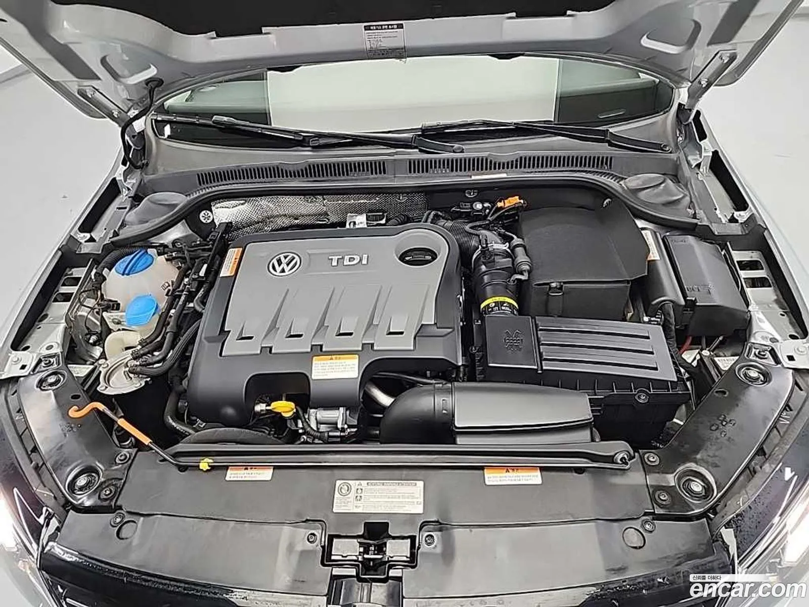 Volkswagen Jetta 2014 — 11
