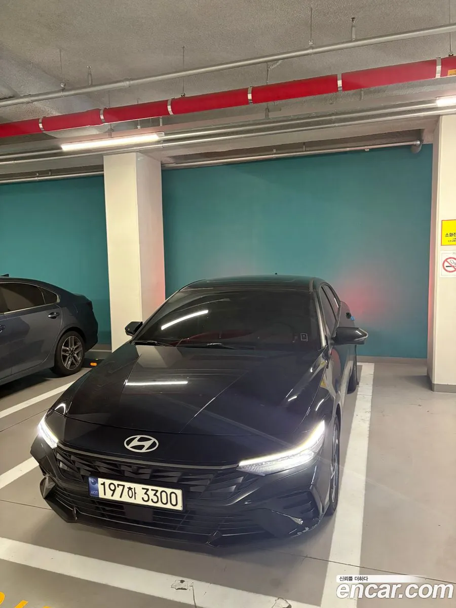 Hyundai Elantra Hybrid 2024 — 9