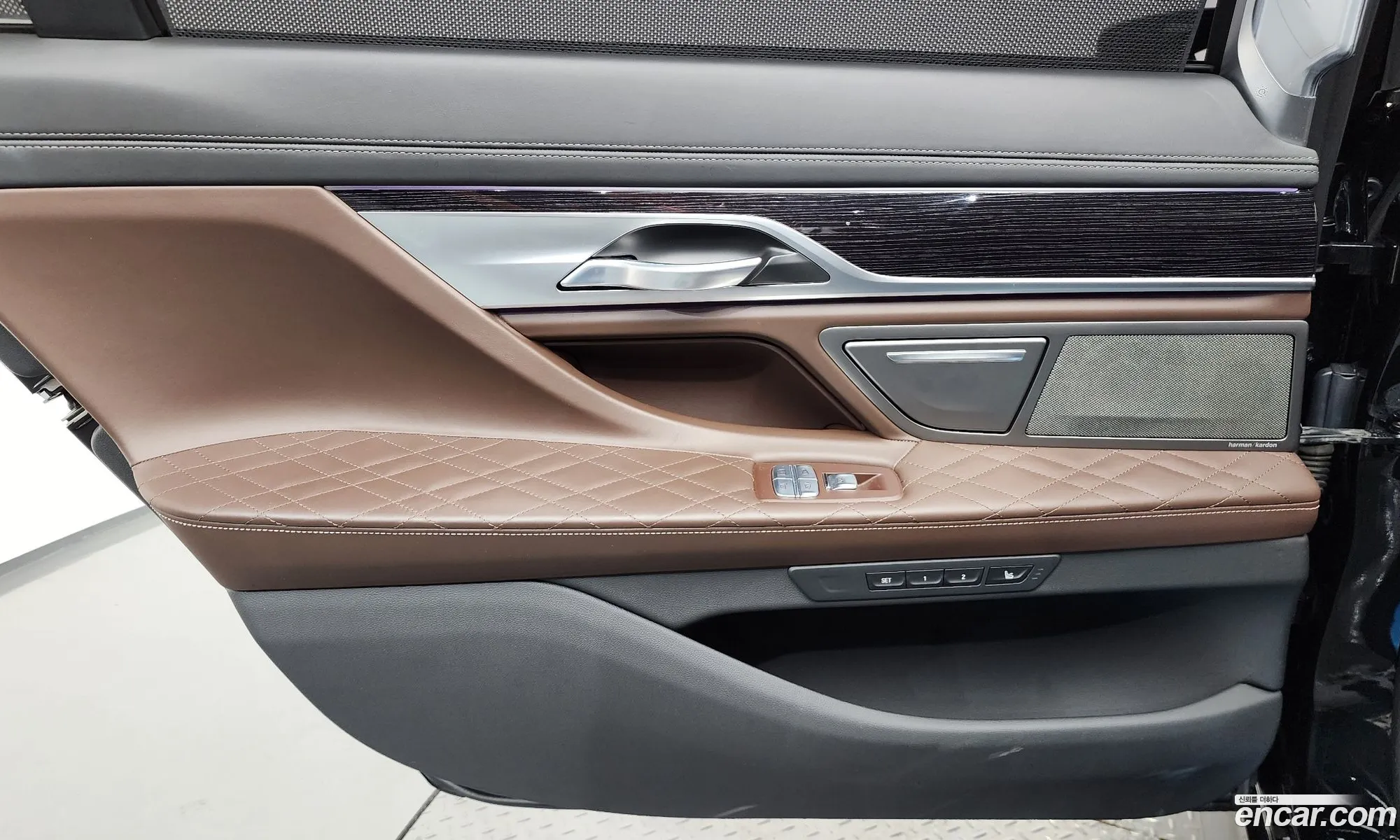 BMW 7 Series 2021 — 30