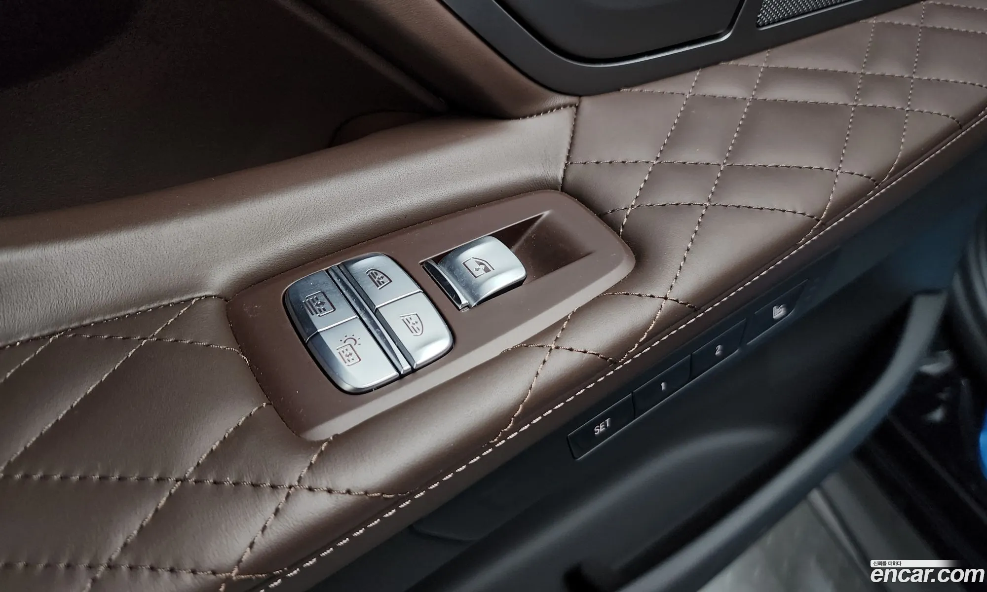 BMW 7 Series 2021 — 32