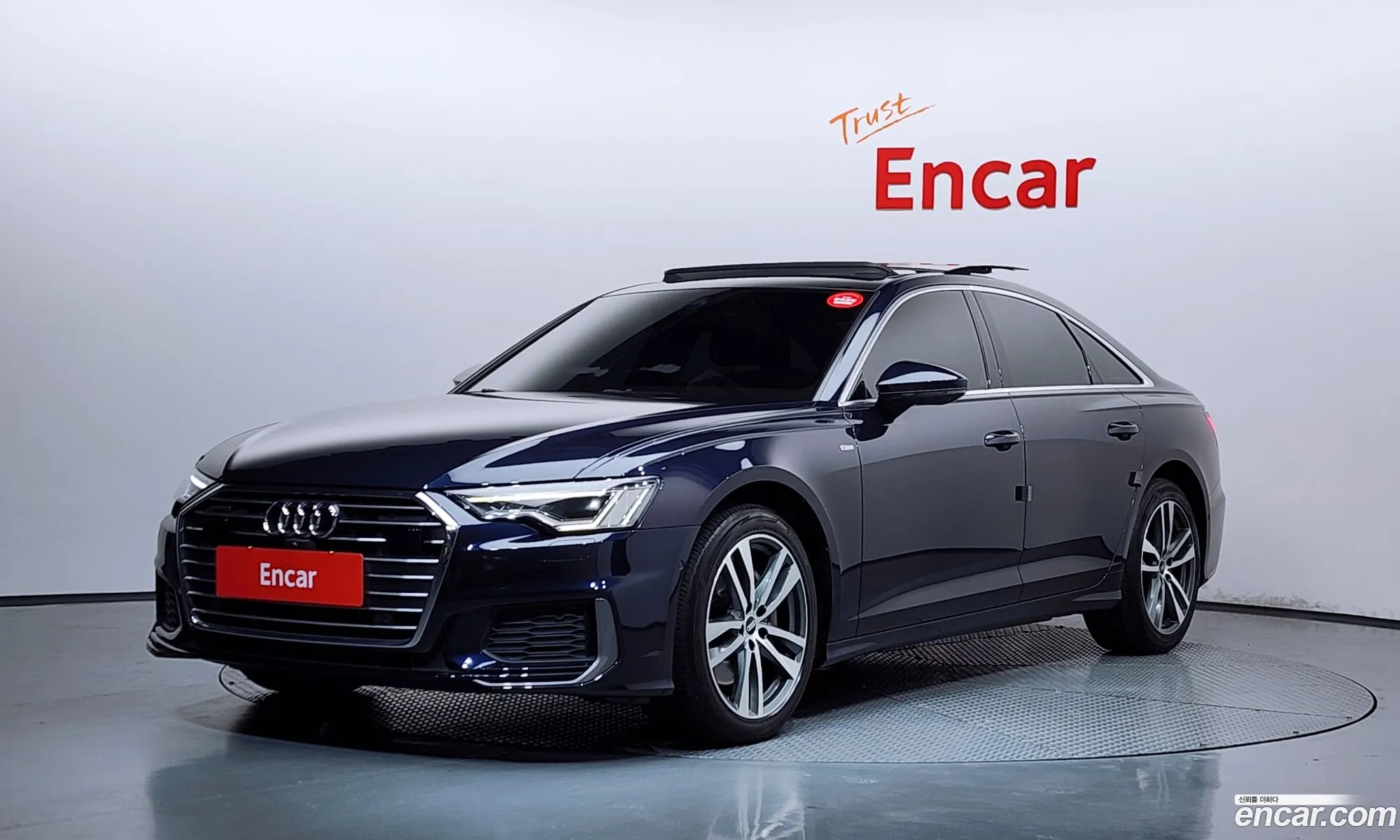 Audi A6 2021 WAUZZZF26MN015411 — 2