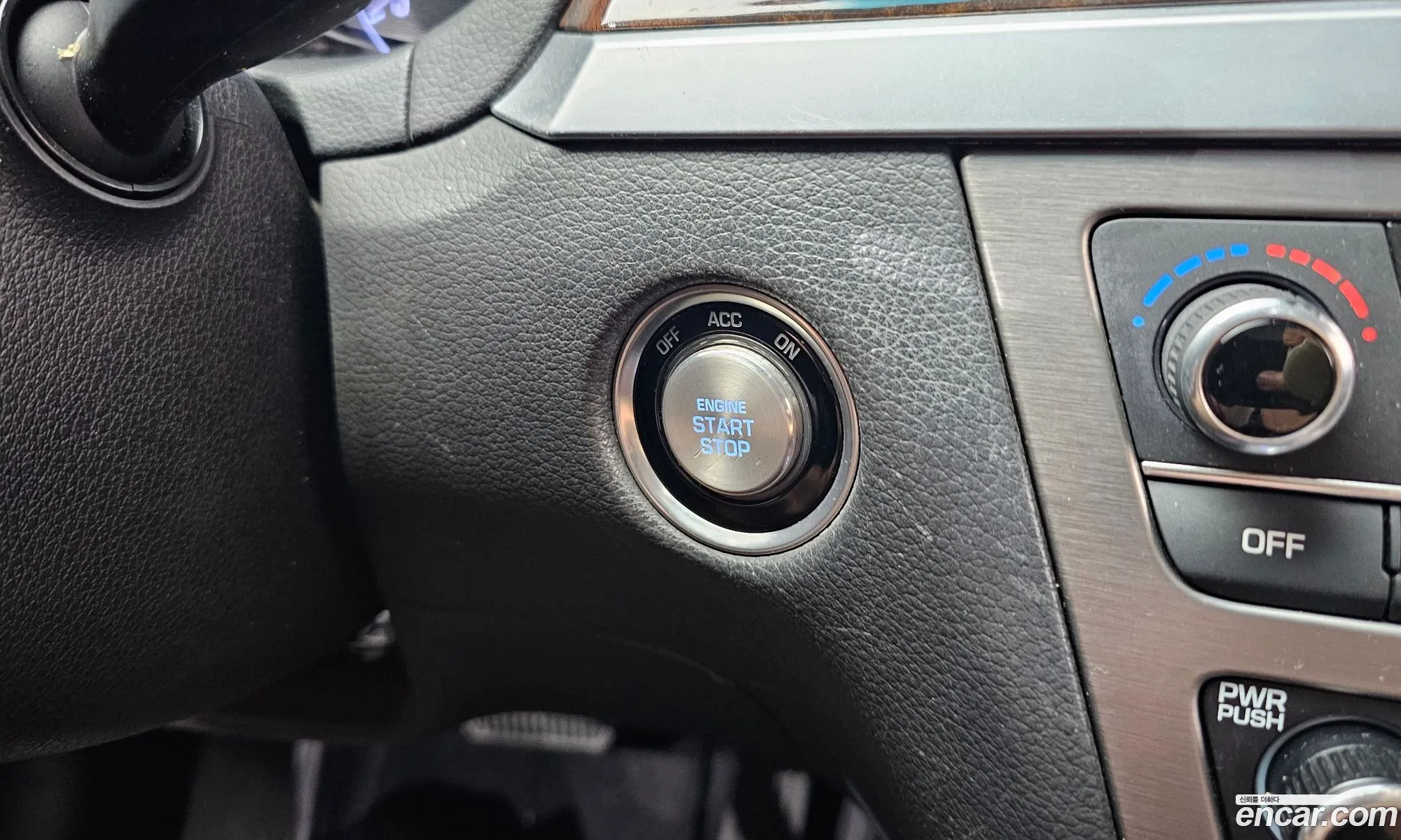 Hyundai Genesis DH 2016 — 2