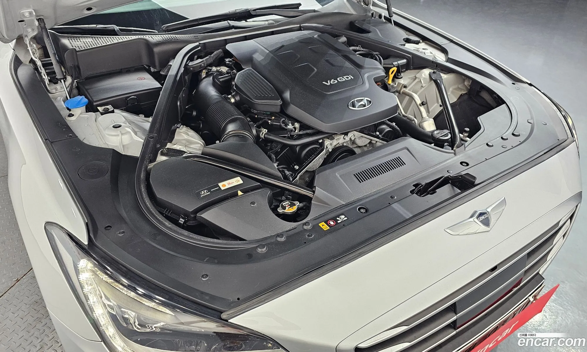 Hyundai Genesis DH 2016 — 6