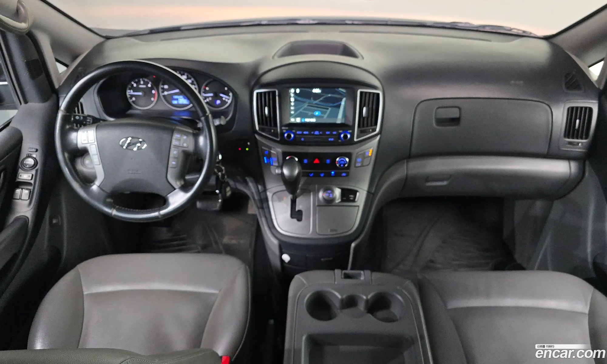 Hyundai Grand Starex 2018 — 6