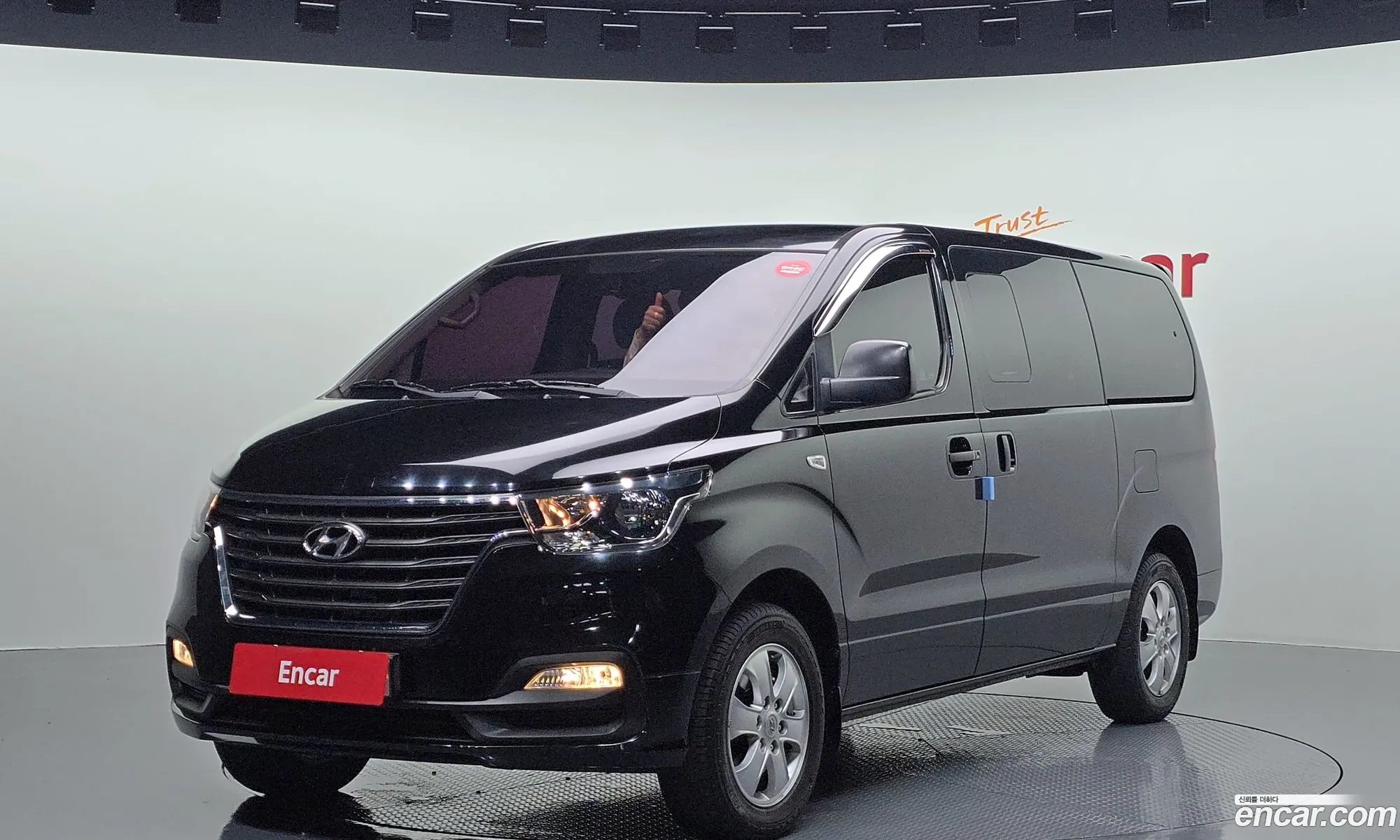 Hyundai Grand Starex 2018 — 8