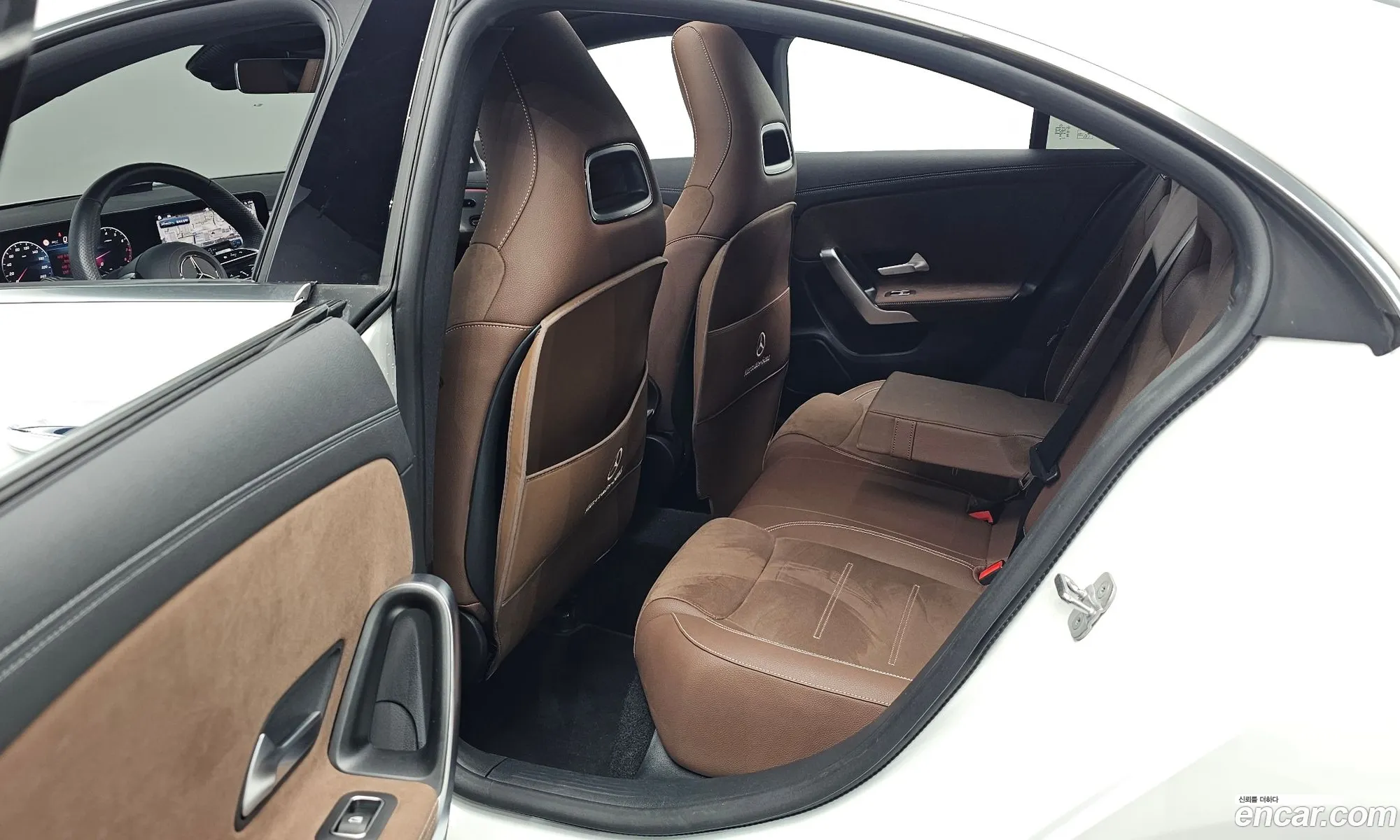 Mercedes-Benz CLA-Class C118 2024 — 8