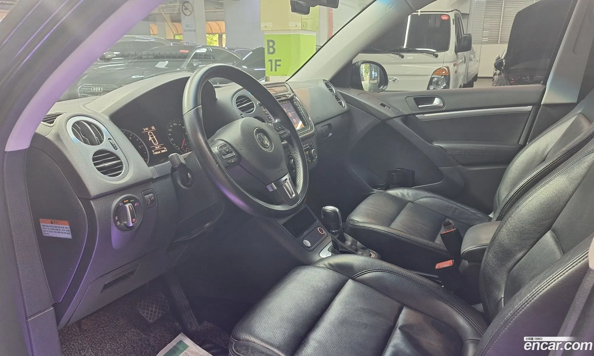 Volkswagen Tiguan 2015 — 10