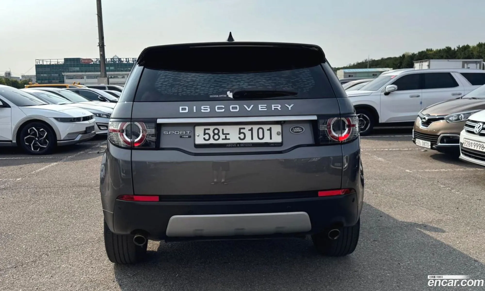 Land Rover Discovery Sport 2018 — 12
