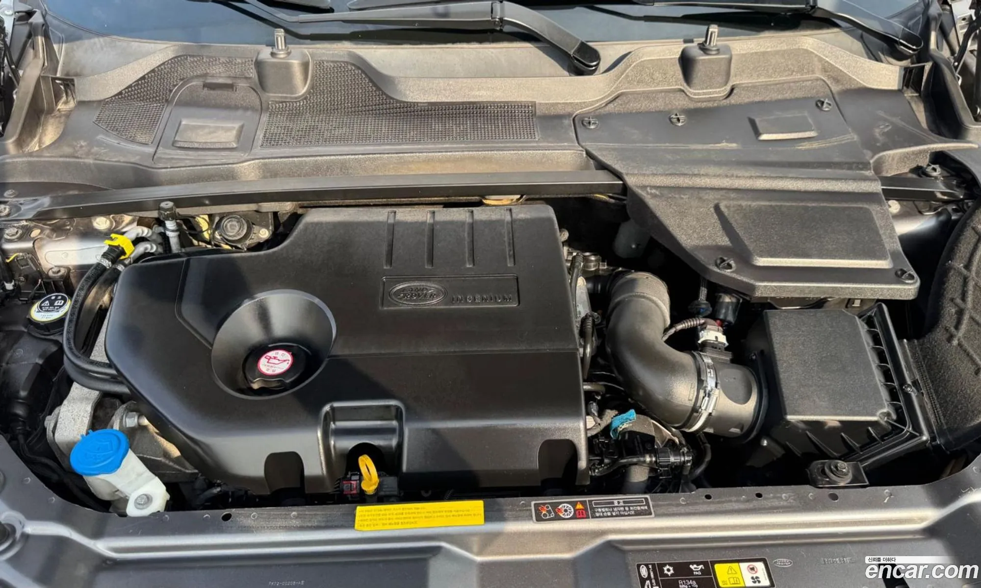 Land Rover Discovery Sport 2018 — 11