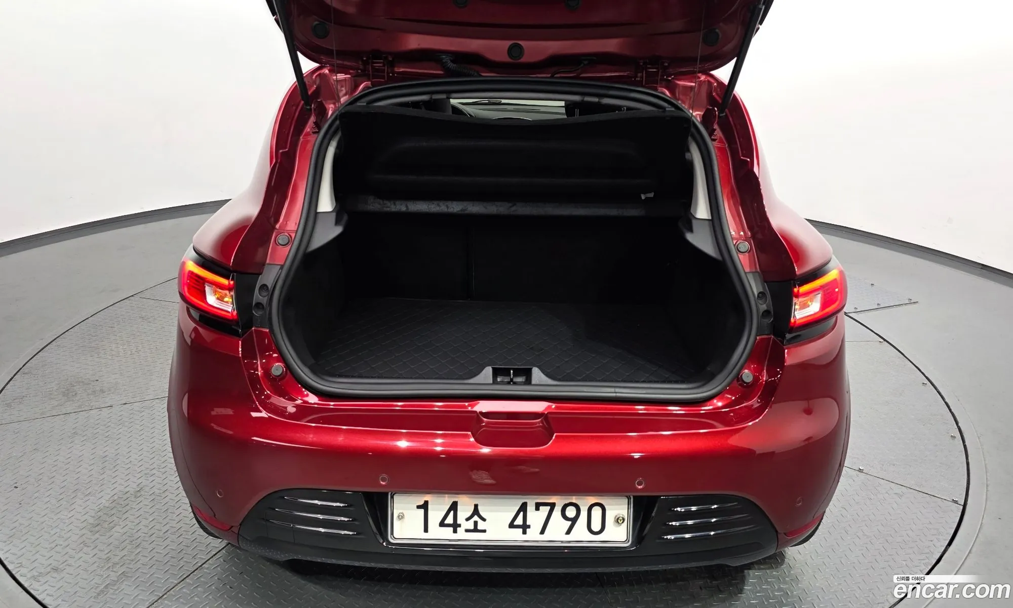 Renault Korea (Samsung) Clio 2018 — 18