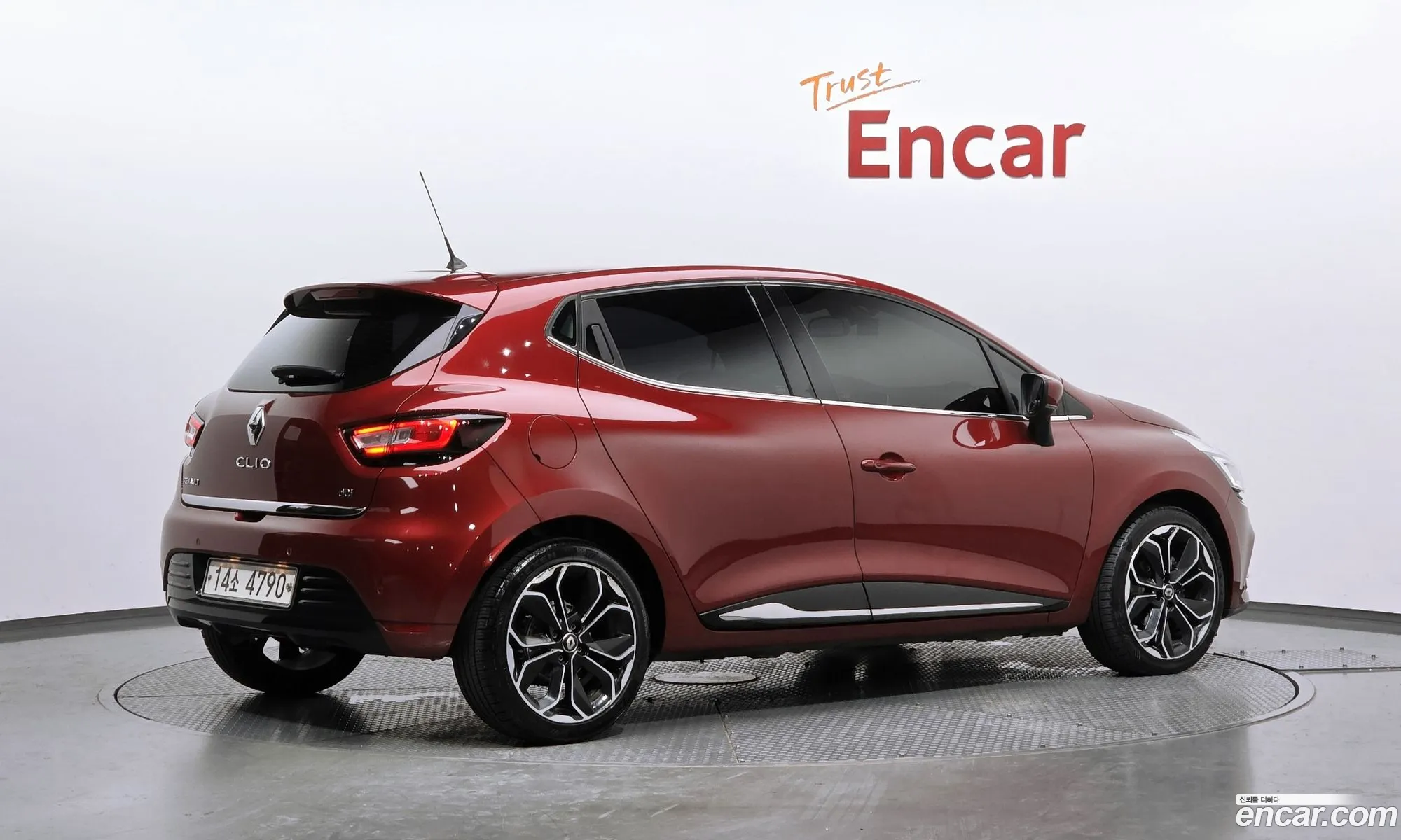 Renault Korea (Samsung) Clio 2018 — 13