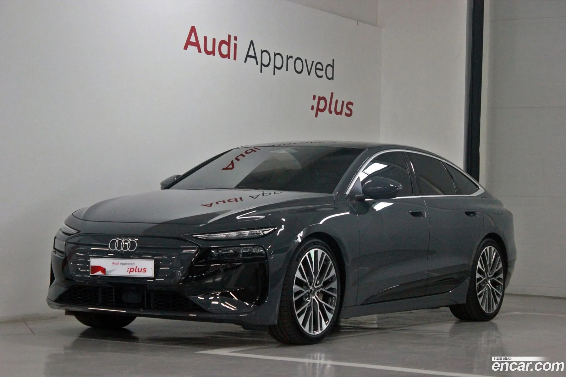 Audi A6 e-tron 2025 — 18