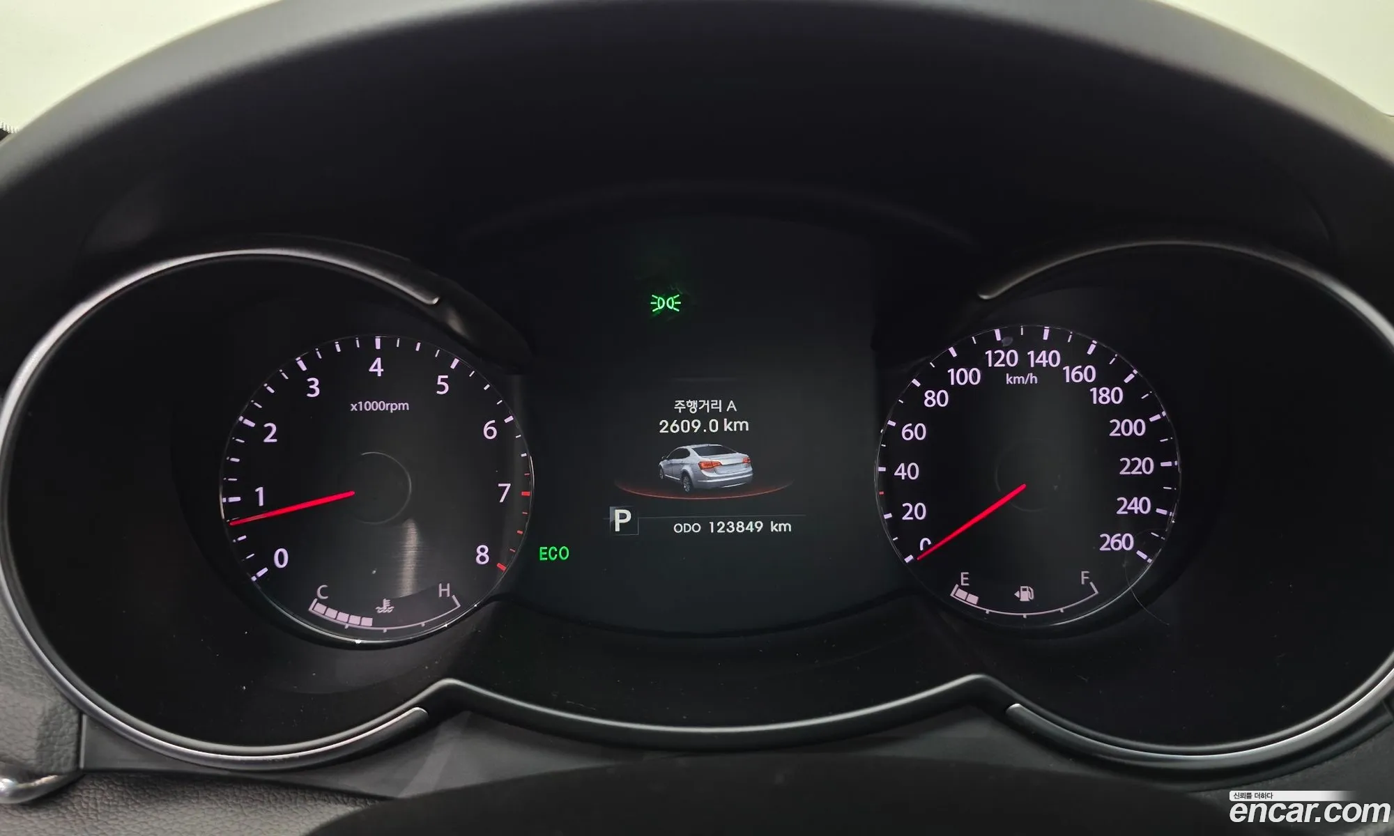 Kia The Prestige K7 2012 — 11
