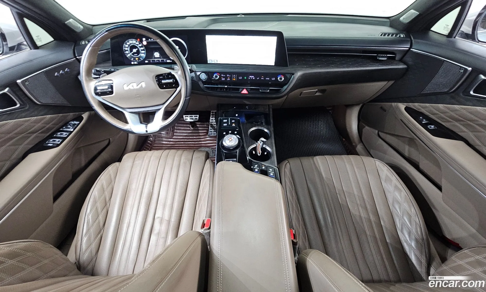Kia K8 2021 — 21