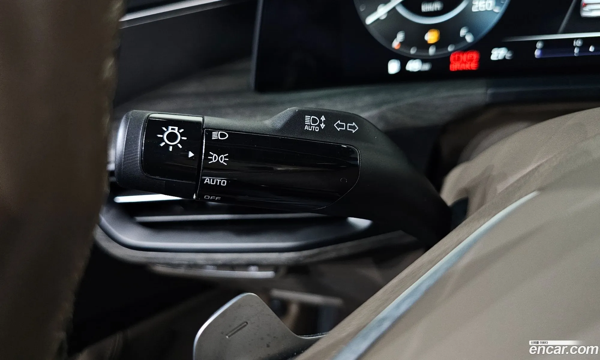 Kia K8 2021 — 16