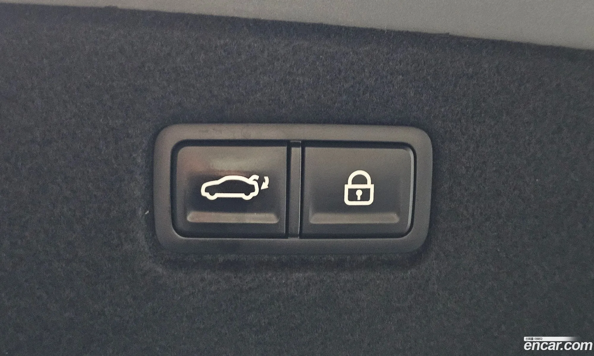 Kia K8 2021 — 17