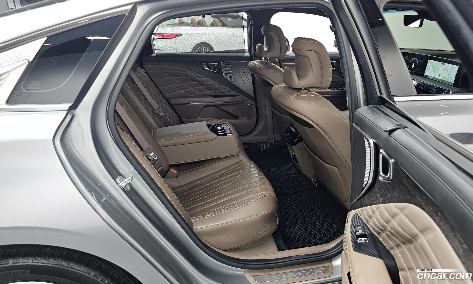 Kia K8 2021 — 31