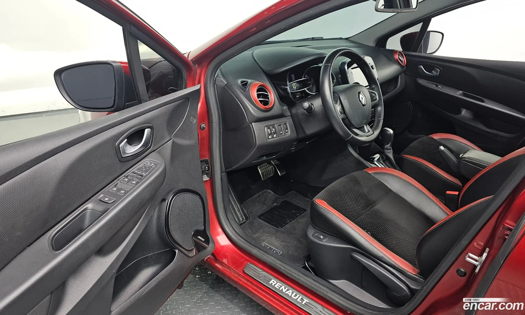 Renault Korea (Samsung) Clio 2019 — 13