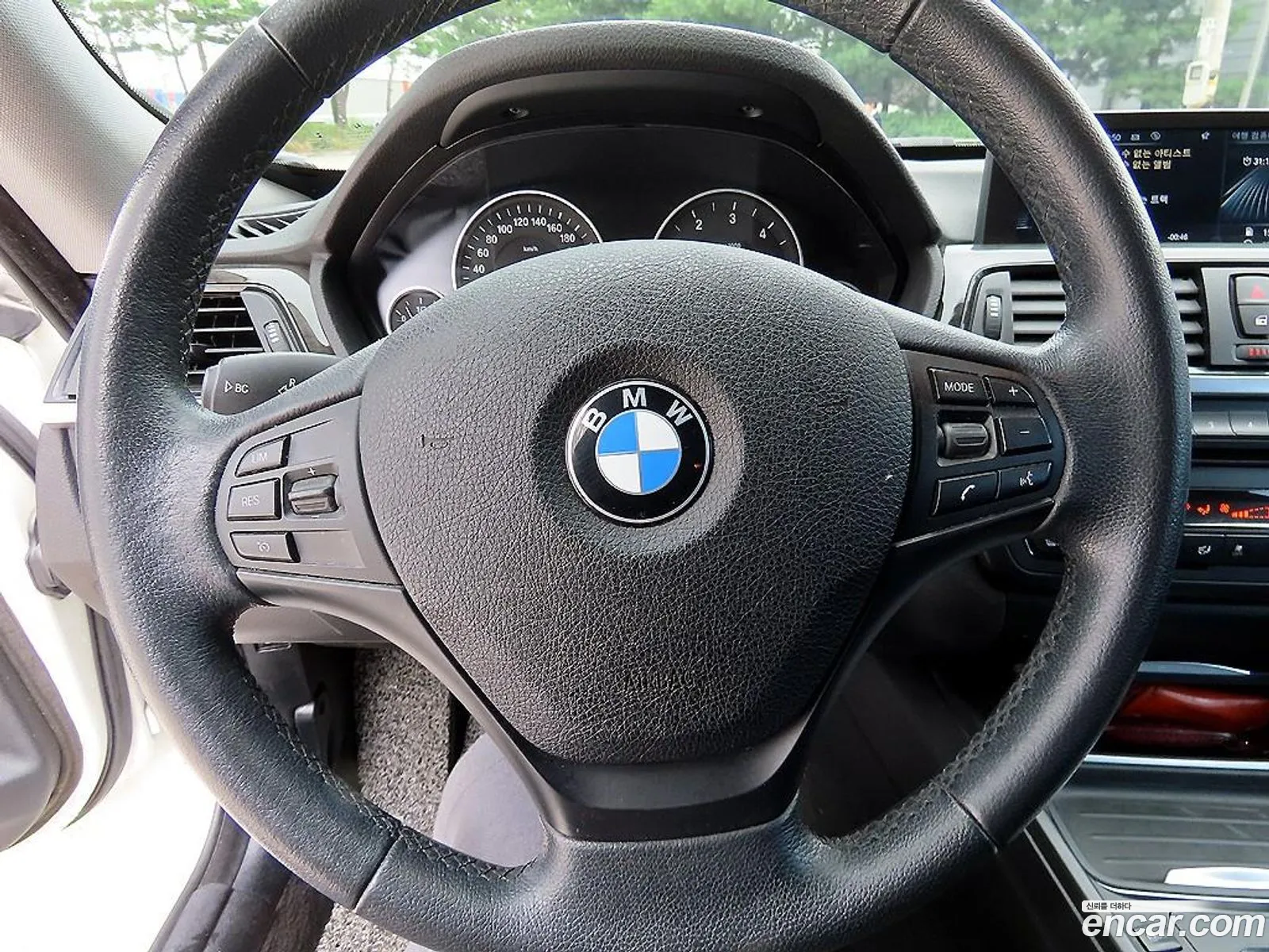 BMW 3 Series GT 2015 — 17