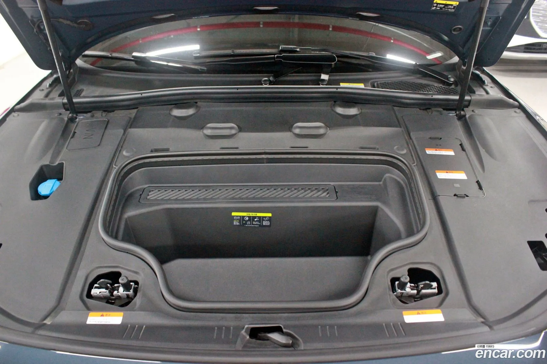 Audi A6 e-tron 2025 — 10