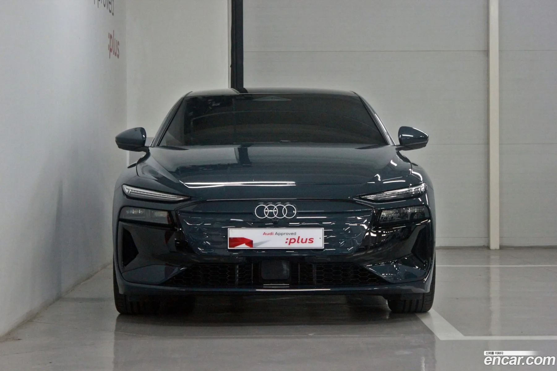 Audi A6 e-tron 2025 — 17