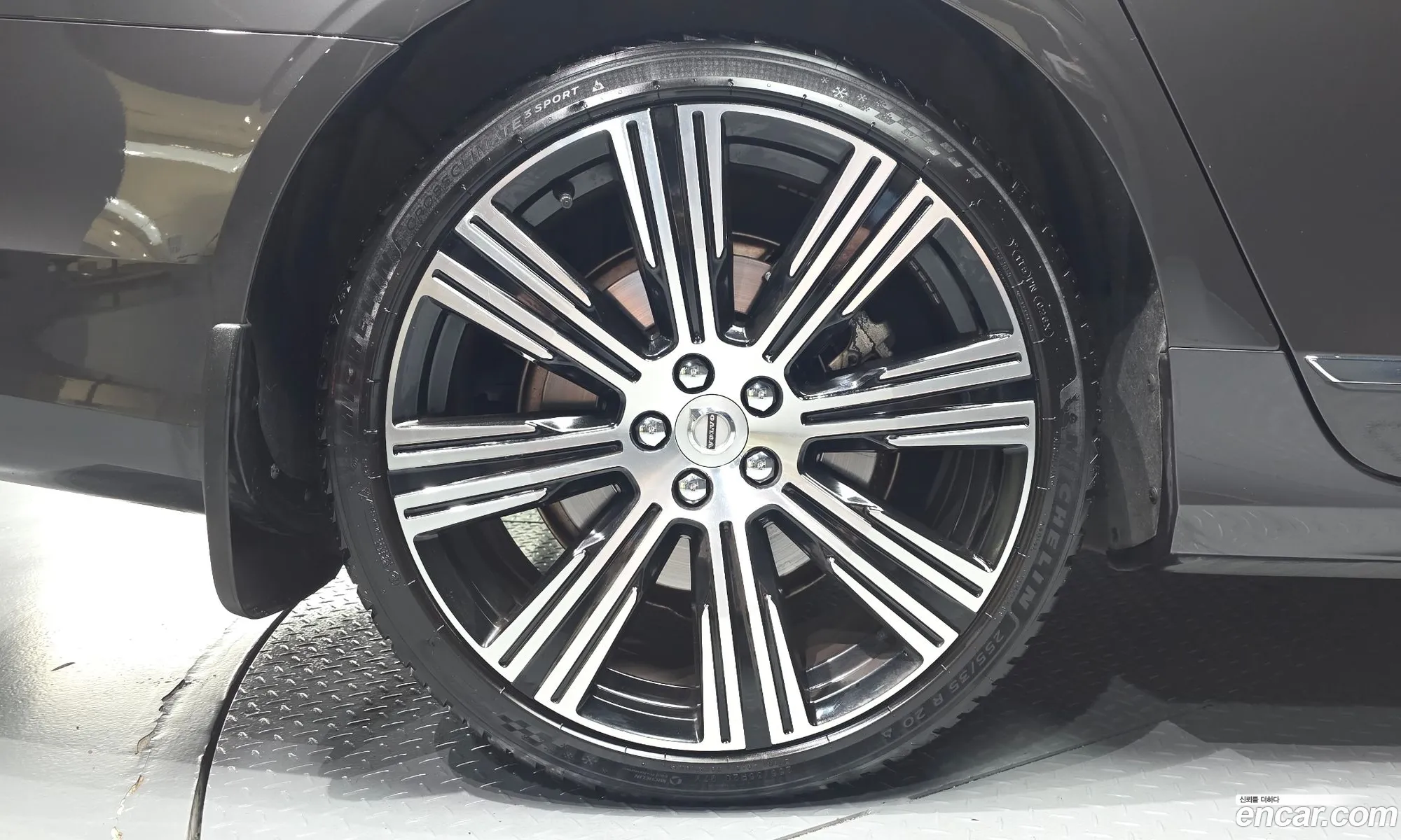 Volvo S90 2021 LVYPT062CNP256985 — 18