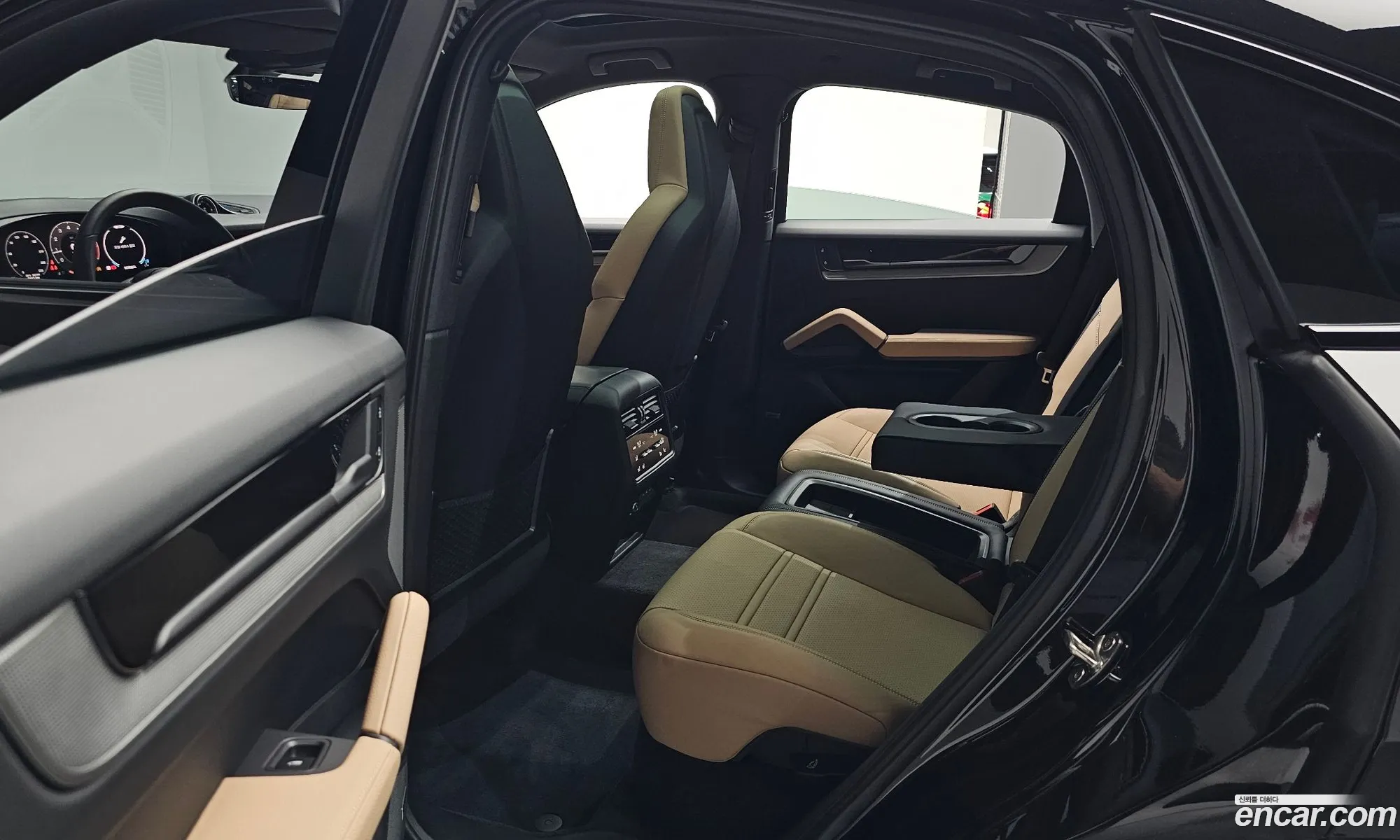 Porsche Cayenne 2025 WP1BA29Y2SDA55392 — 9