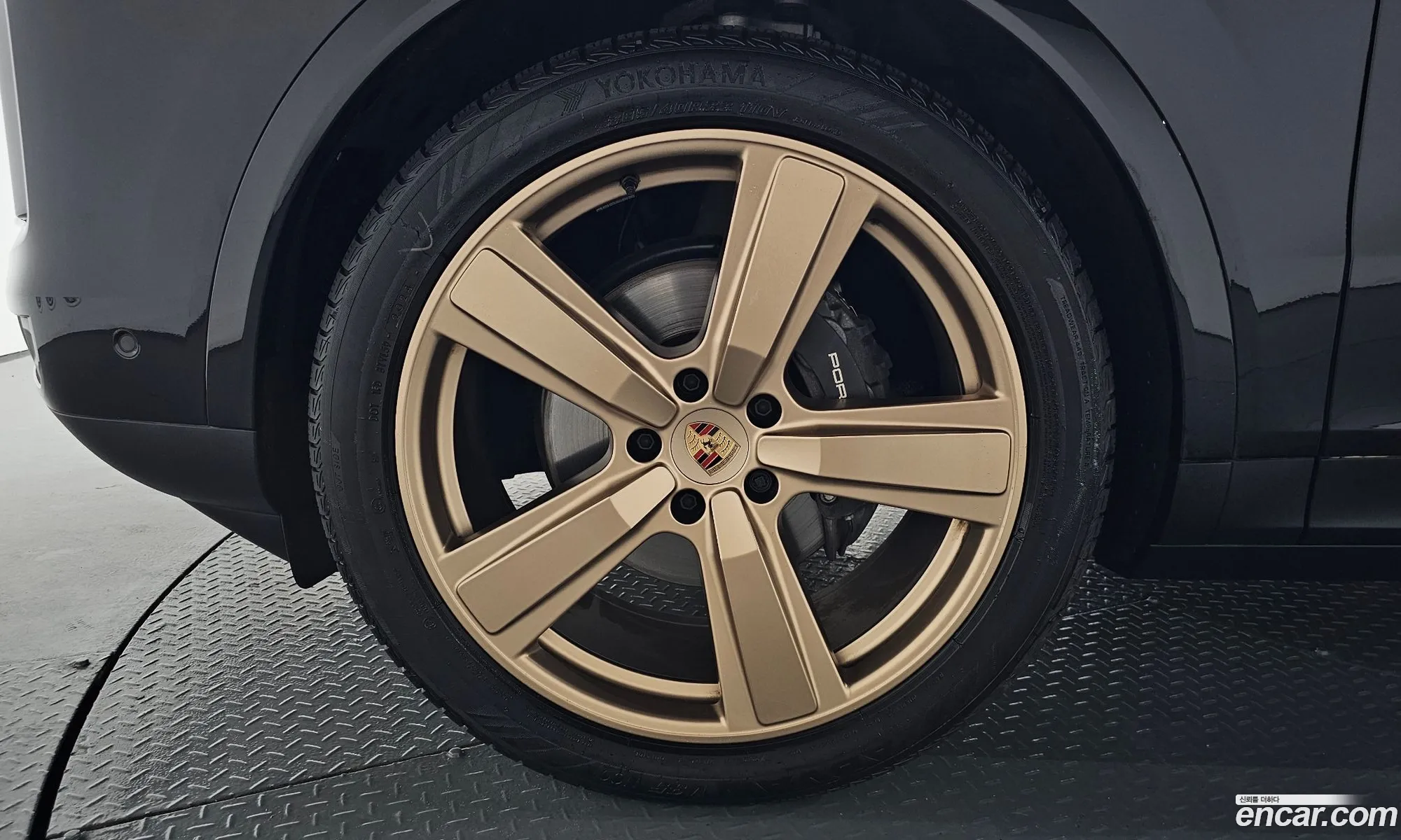 Porsche Cayenne 2025 WP1BA29Y2SDA55392 — 4