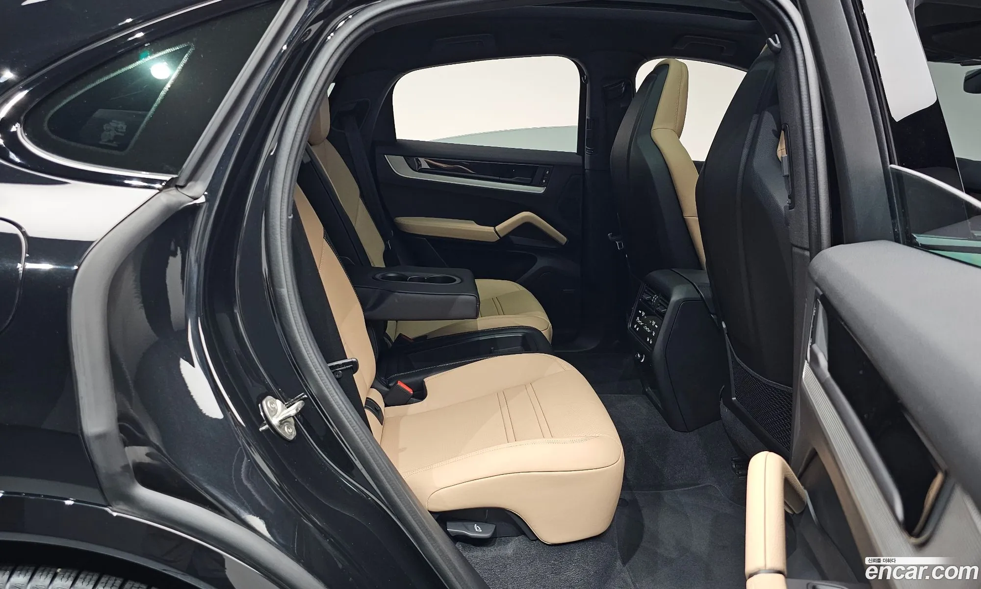 Porsche Cayenne 2025 WP1BA29Y2SDA55392 — 7
