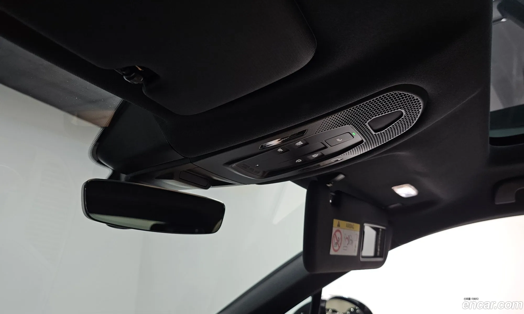 Porsche Cayenne 2025 WP1BA29Y2SDA55392 — 36
