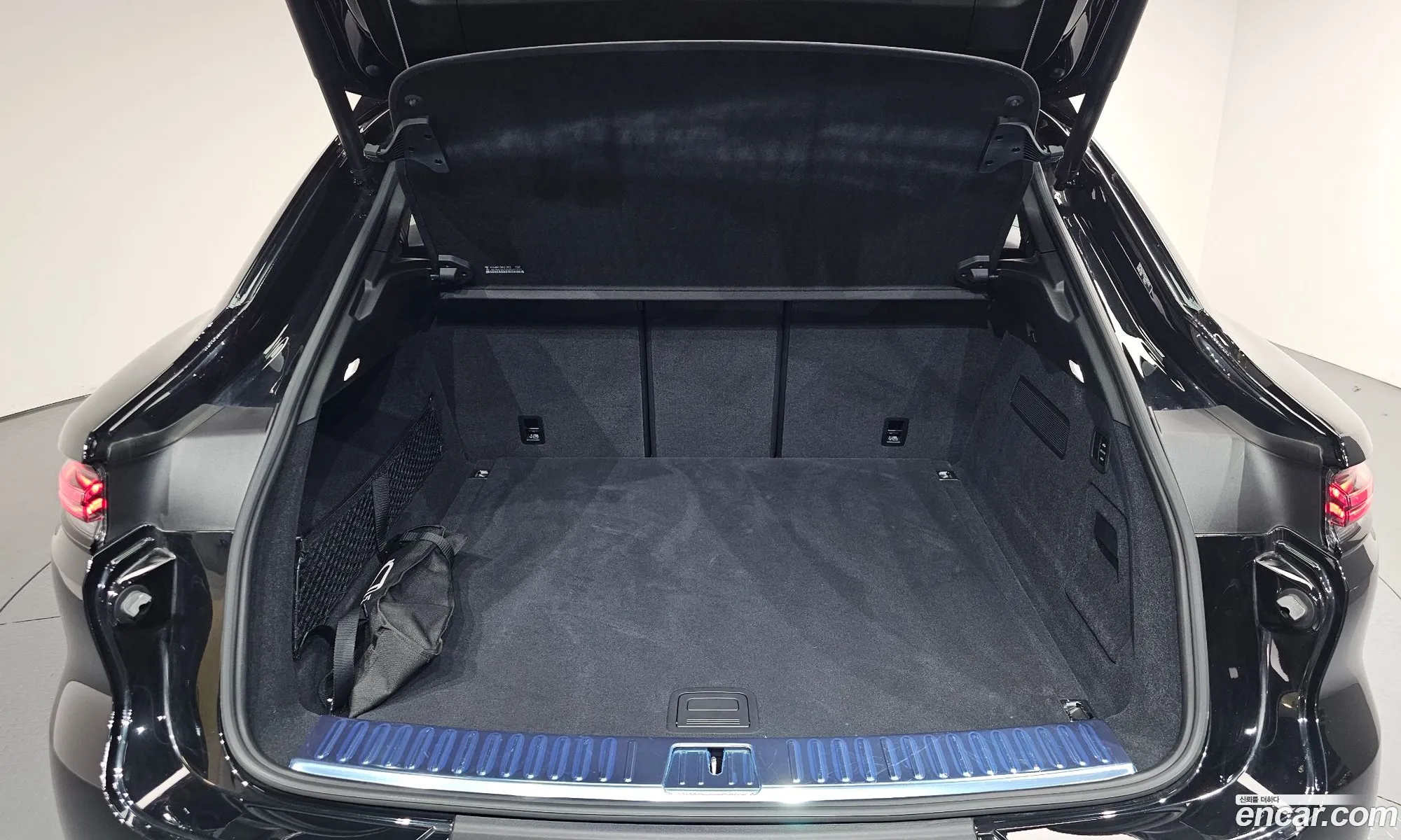 Porsche Cayenne 2025 WP1BA29Y2SDA55392 — 21