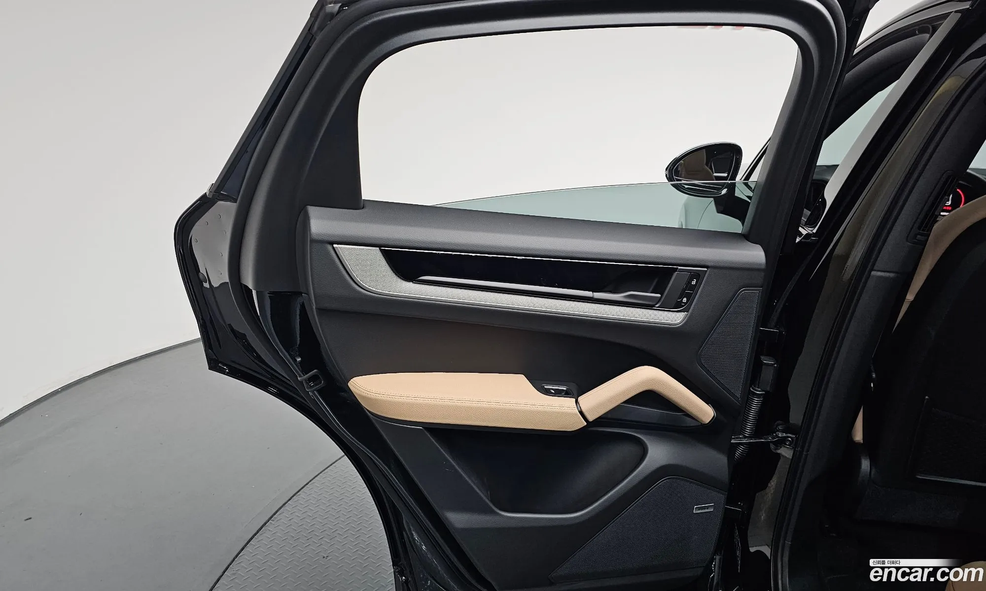 Porsche Cayenne 2025 WP1BA29Y2SDA55392 — 22