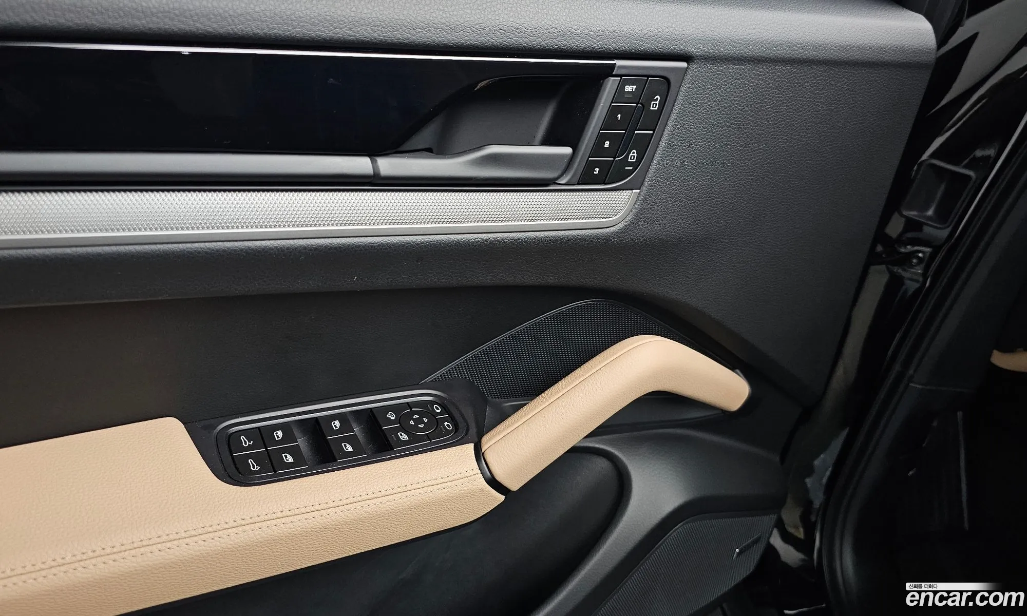 Porsche Cayenne 2025 WP1BA29Y2SDA55392 — 31