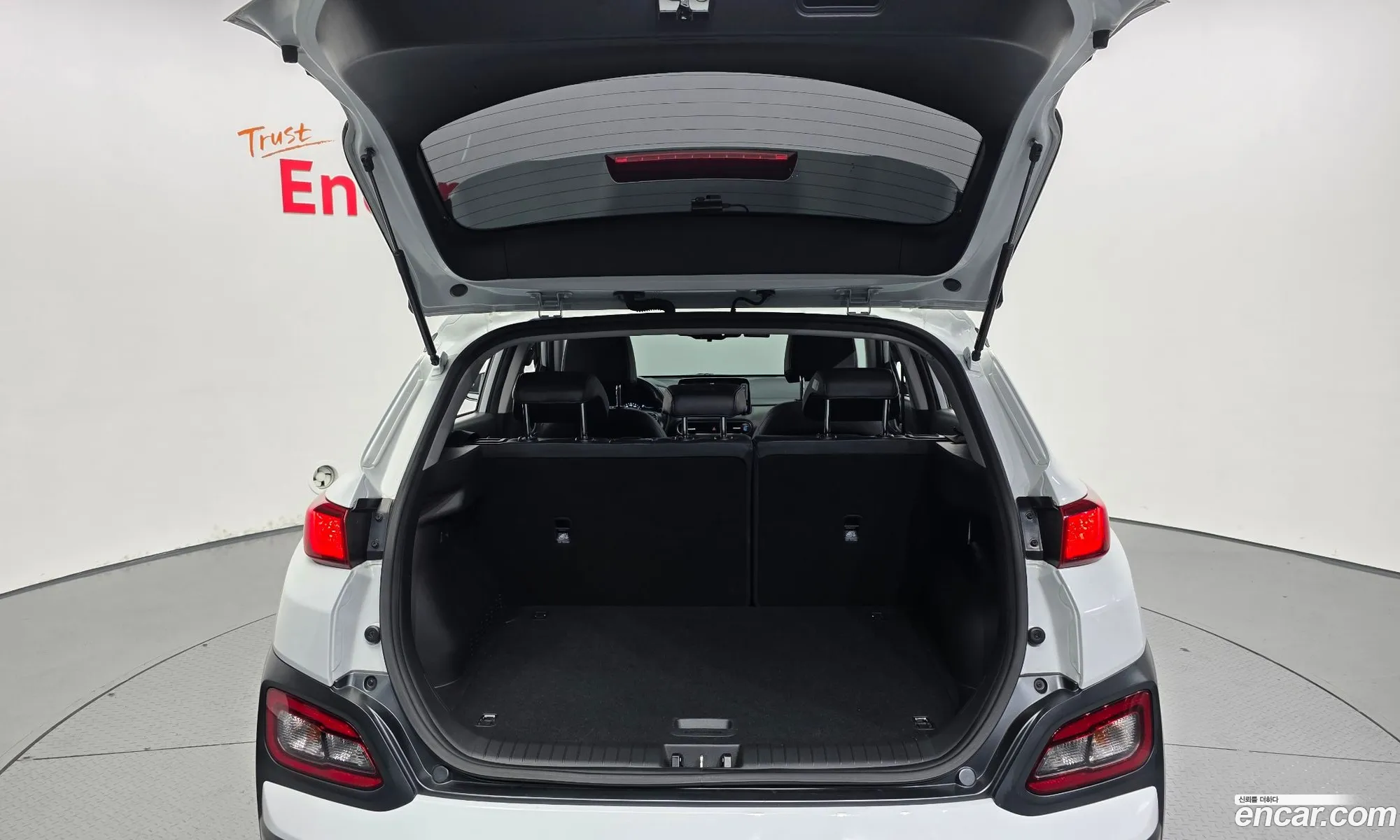 Hyundai Kona Electric 2020 — 14