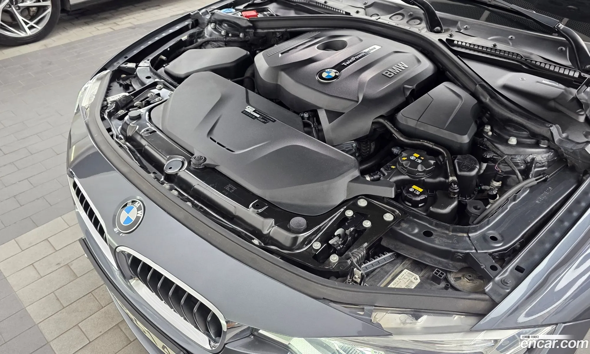 BMW 3 Series 2017 WBA8B9108HK705092 — 9