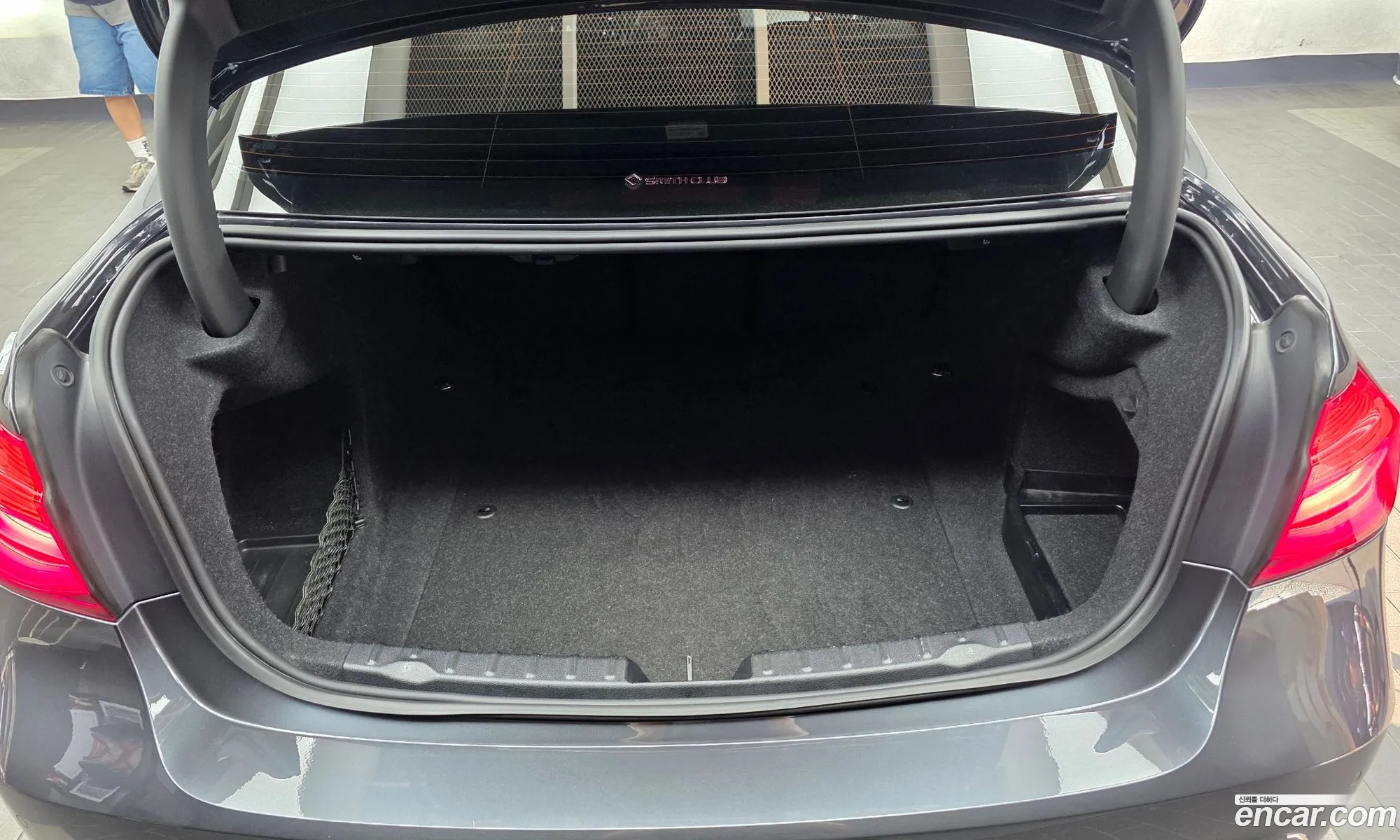BMW 3 Series 2017 WBA8B9108HK705092 — 4