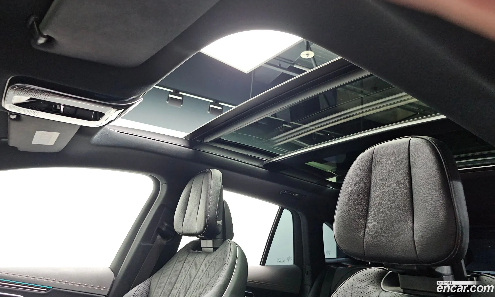 Mercedes-Benz EQE SUV X294 2023 — 19
