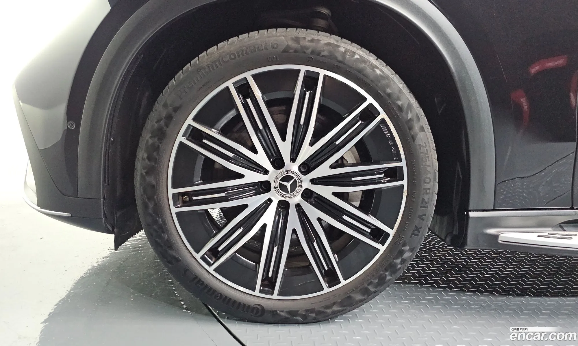 Mercedes-Benz EQE SUV X294 2023 — 27