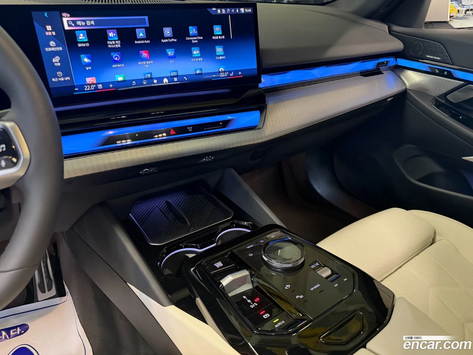 BMW 5 Series 2025 — 19