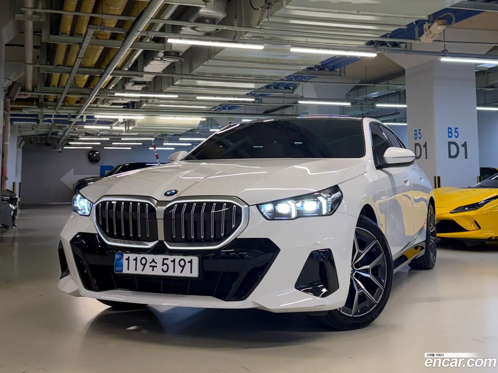 BMW 5 Series 2025 — 12