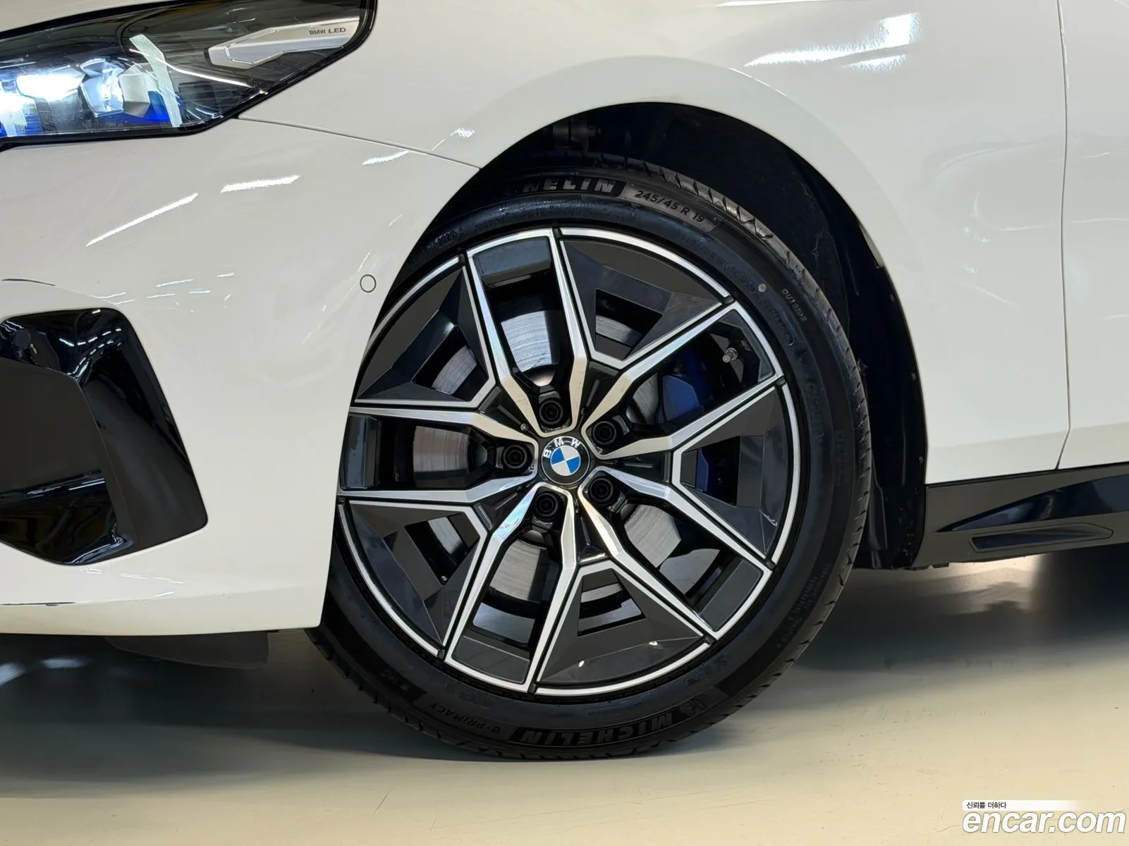 BMW 5 Series 2025 — 15
