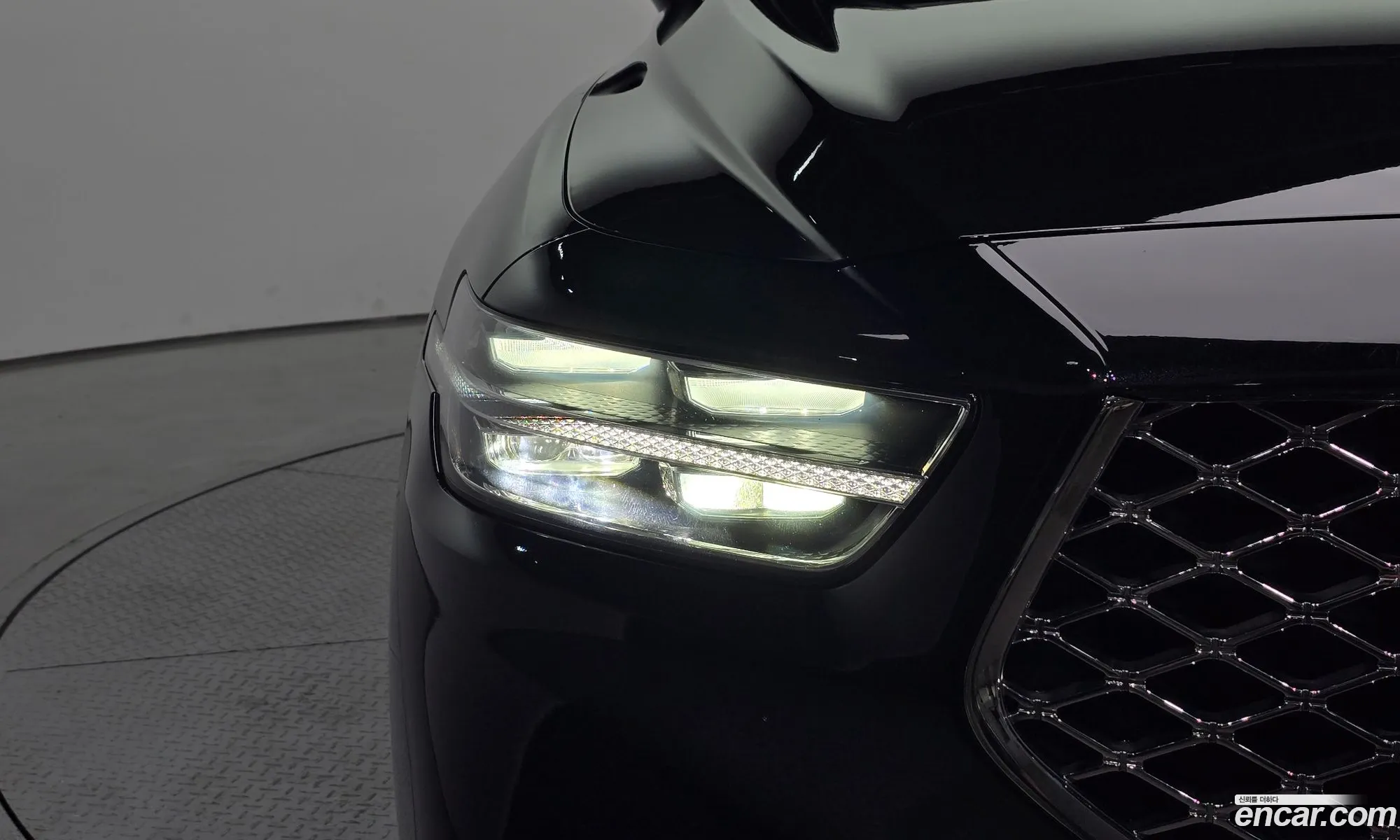 Genesis G90 2020 — 24