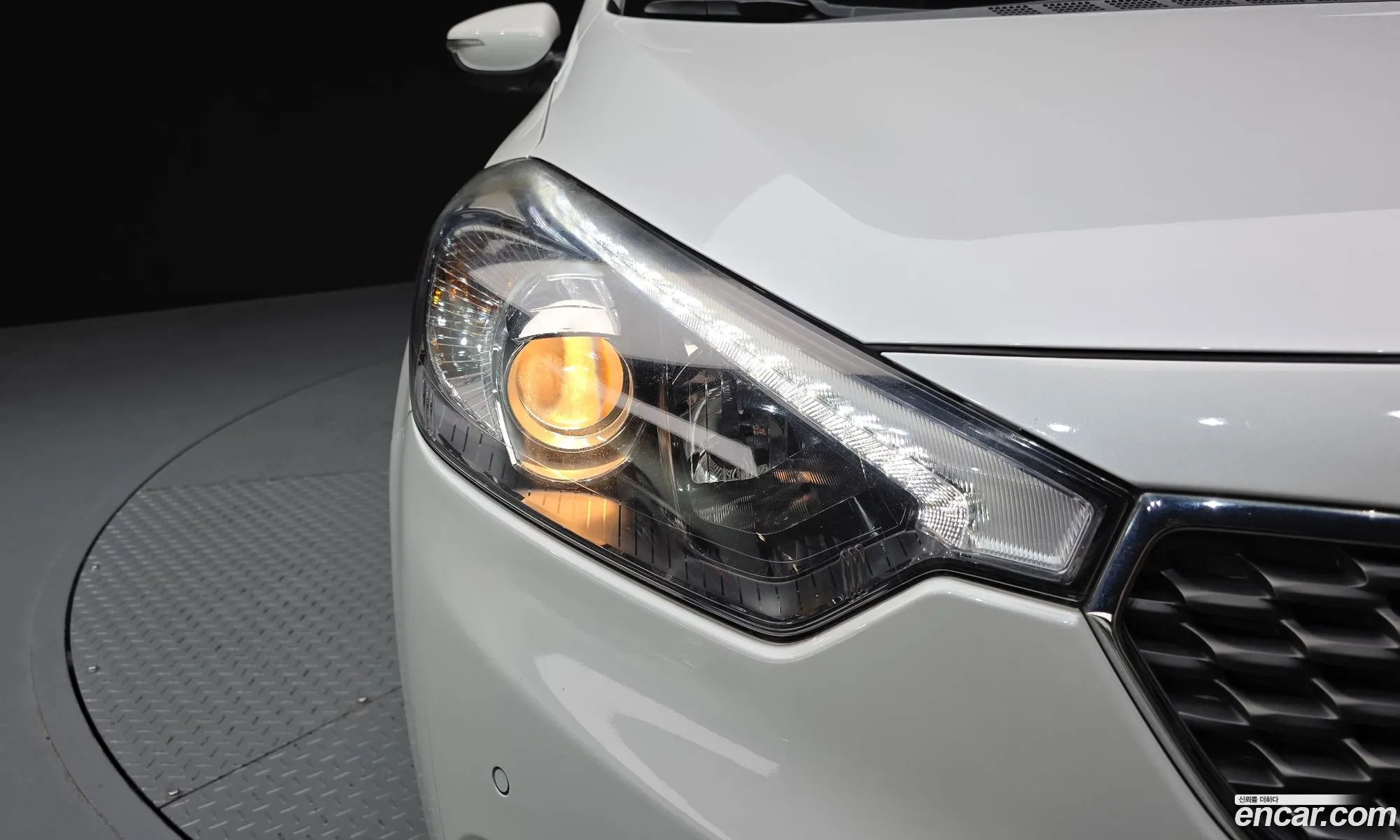 Kia K3 2012 — 6